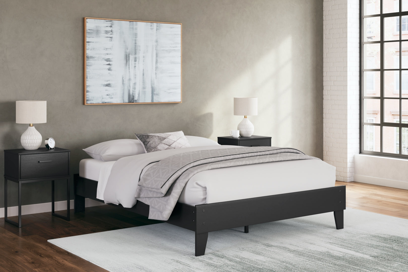 Socalle Platform Bed