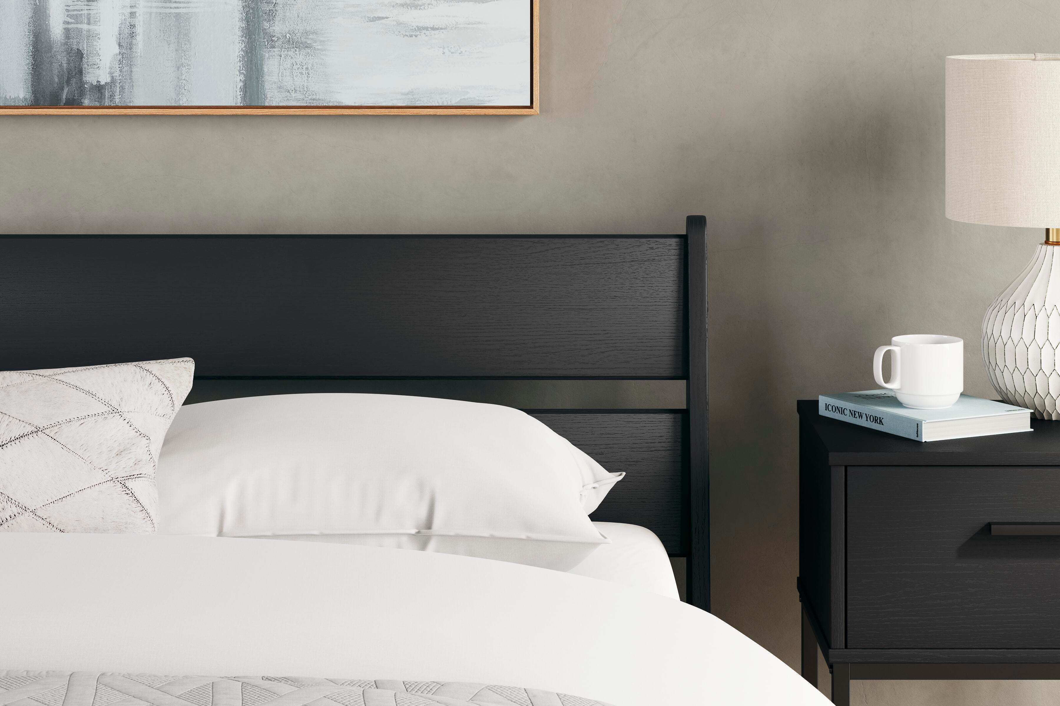 Socalle Panel Platform Bed