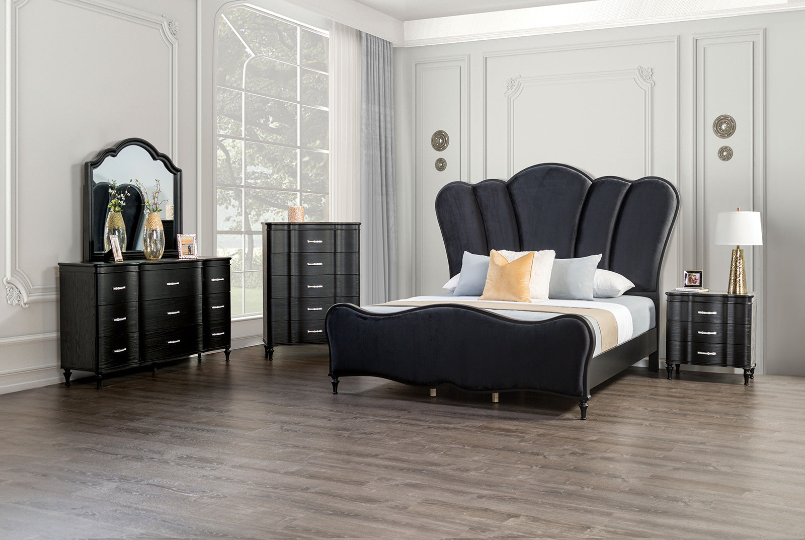 Eleanora Black Dresser