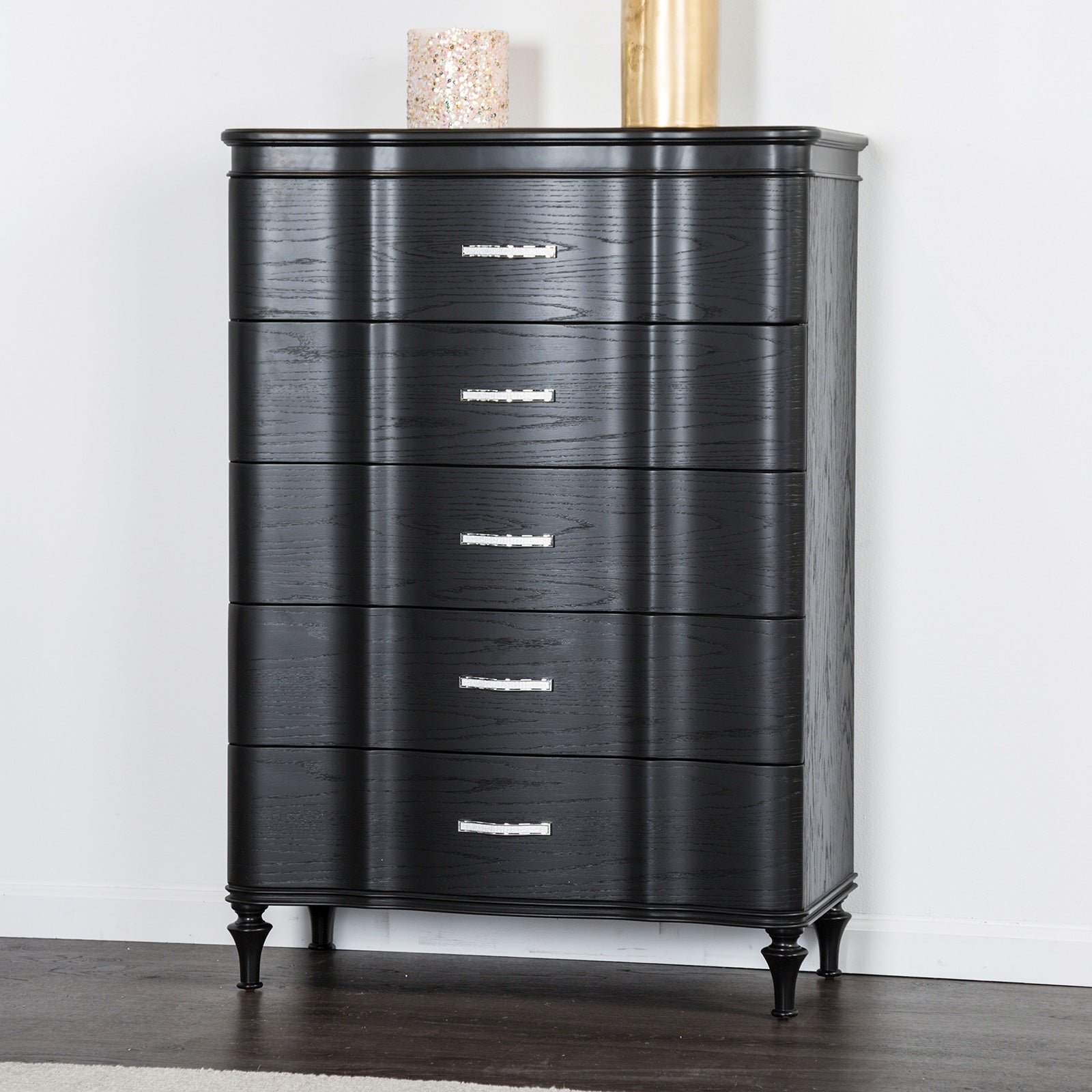 Eleanora Black Queen 5 Piece Bedroom Set w/Chest