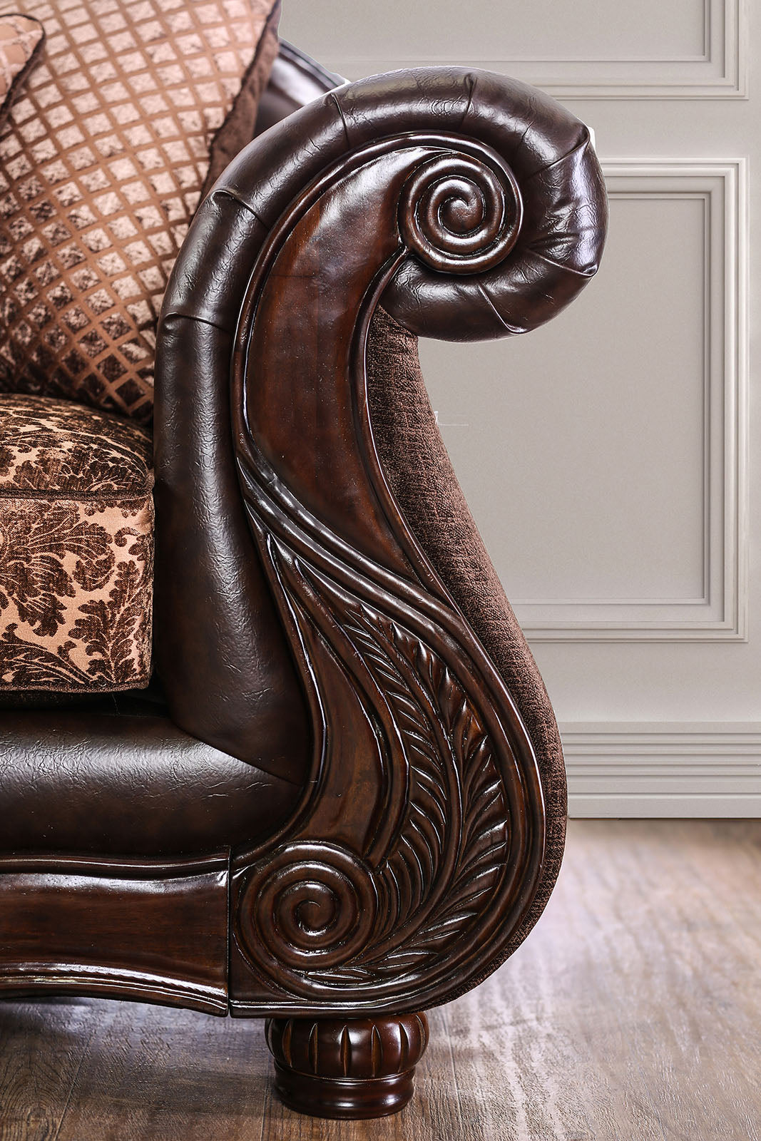 Elpis Brown/Espresso Loveseat