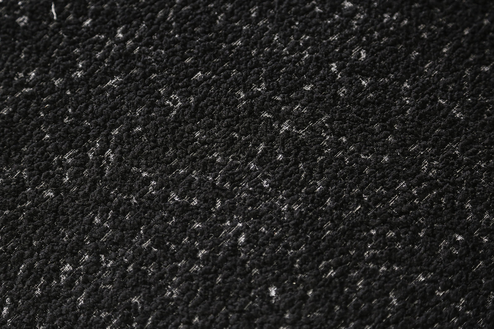 Elverum Black Sofa & Loveseat