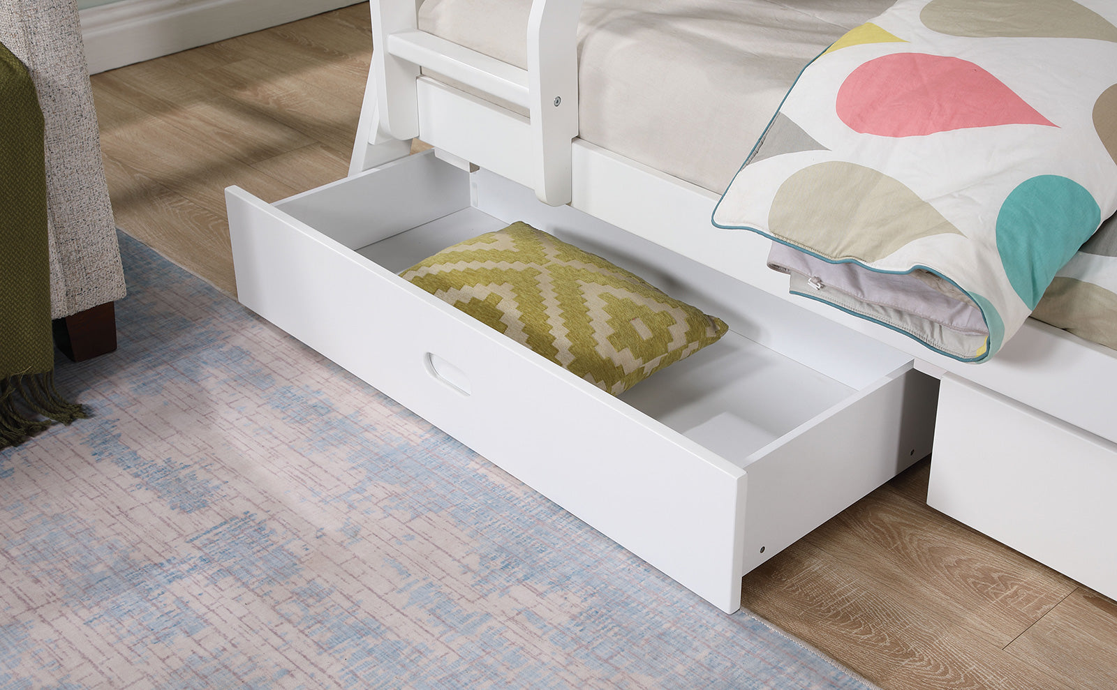 Emilee White Twin/Full Bunk Bed