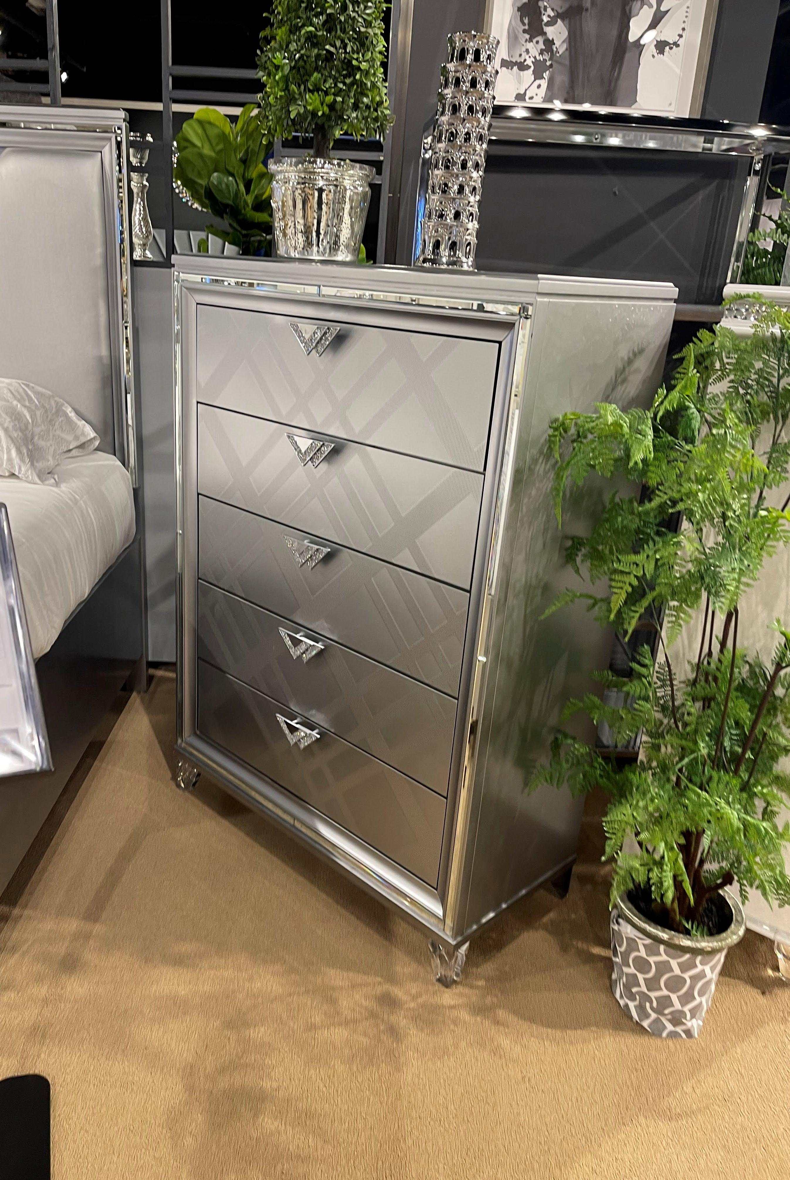 Emmeline Silver Chest