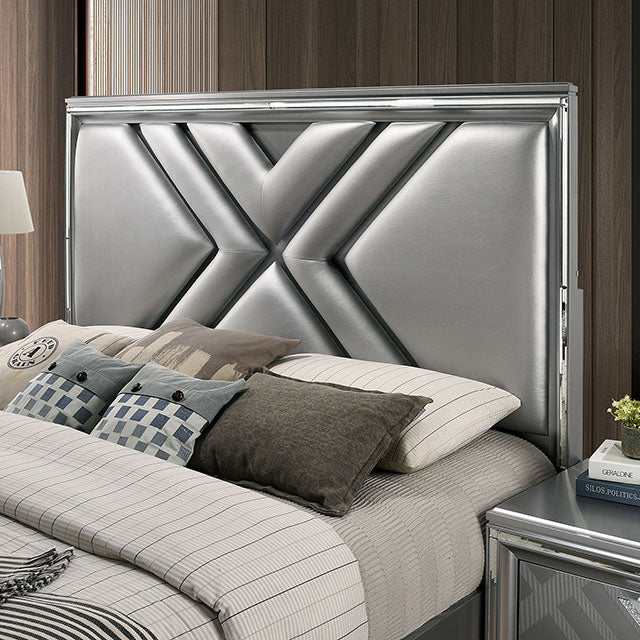 Emmeline Silver Eastern King Bed