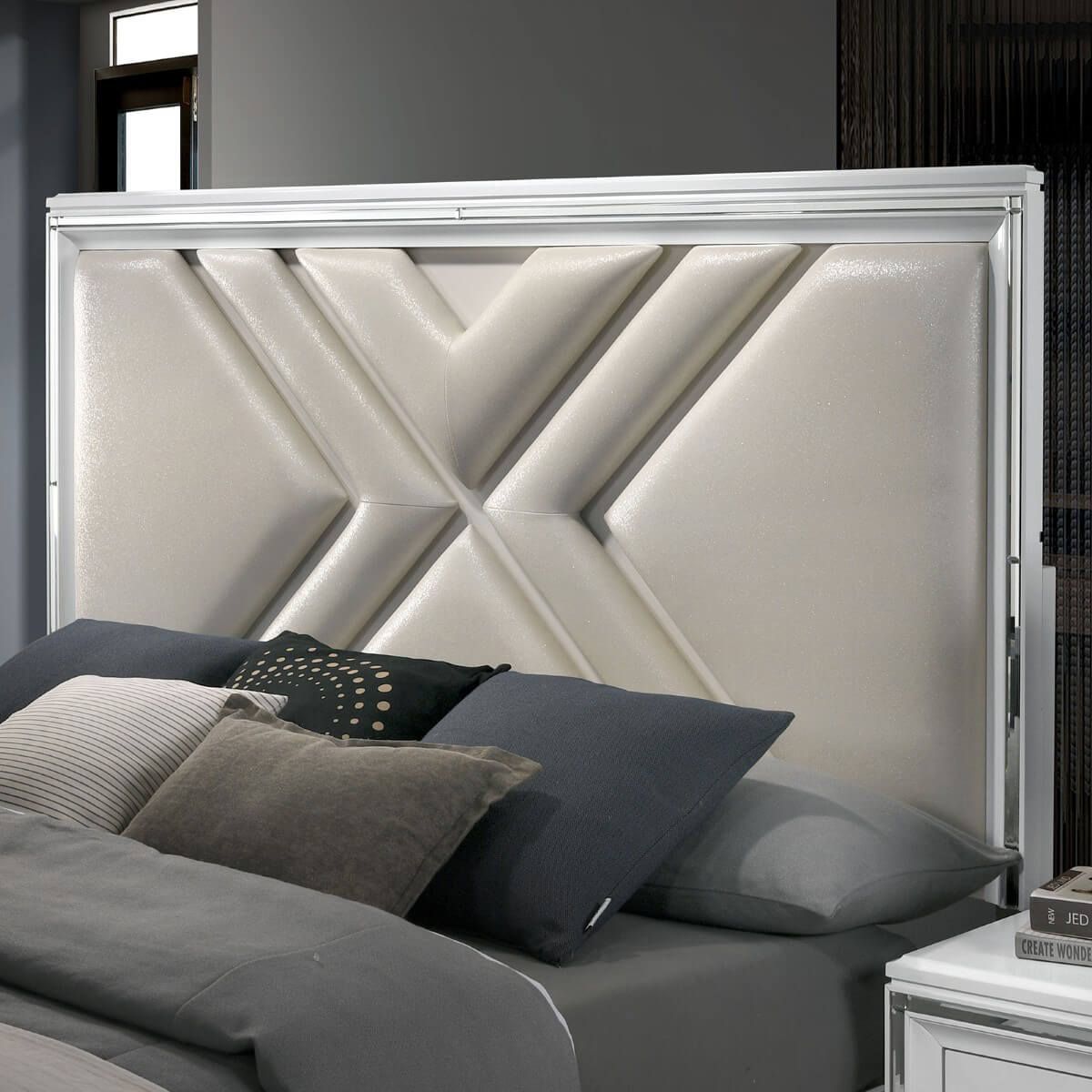 Emmeline White California King Bed w/ HB LED Lights & FB Drawers