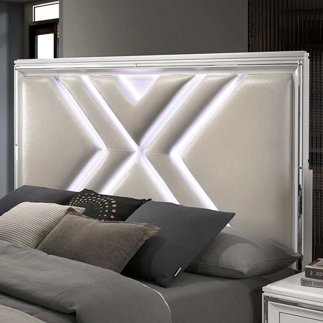 Emmeline White Eastern King Bed