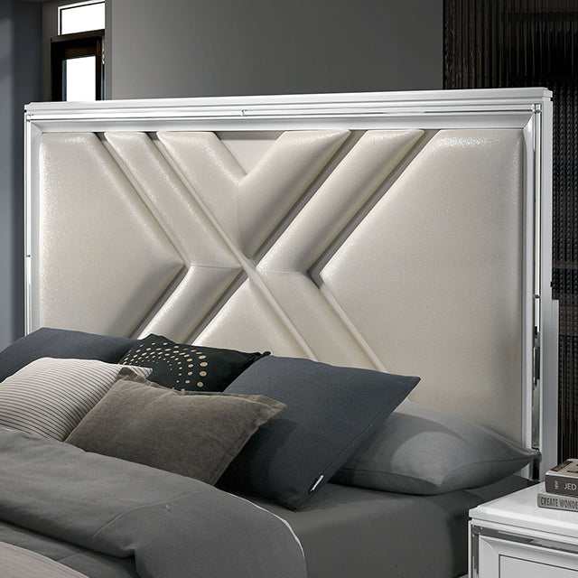 Emmeline White Eastern King Bed