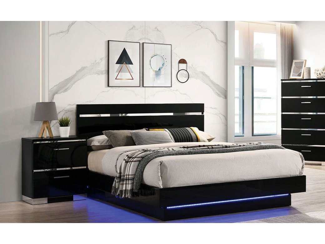 Erlach Black & Chrome Queen Bed