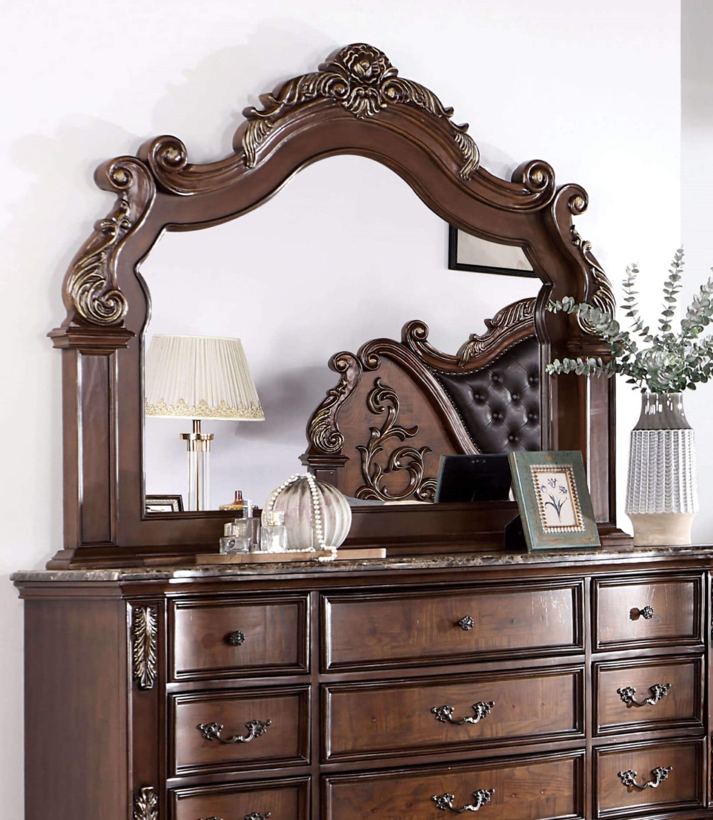 Esparanza Brown Cherry 5 Pc. Queen Bedroom Set w/ 2NS