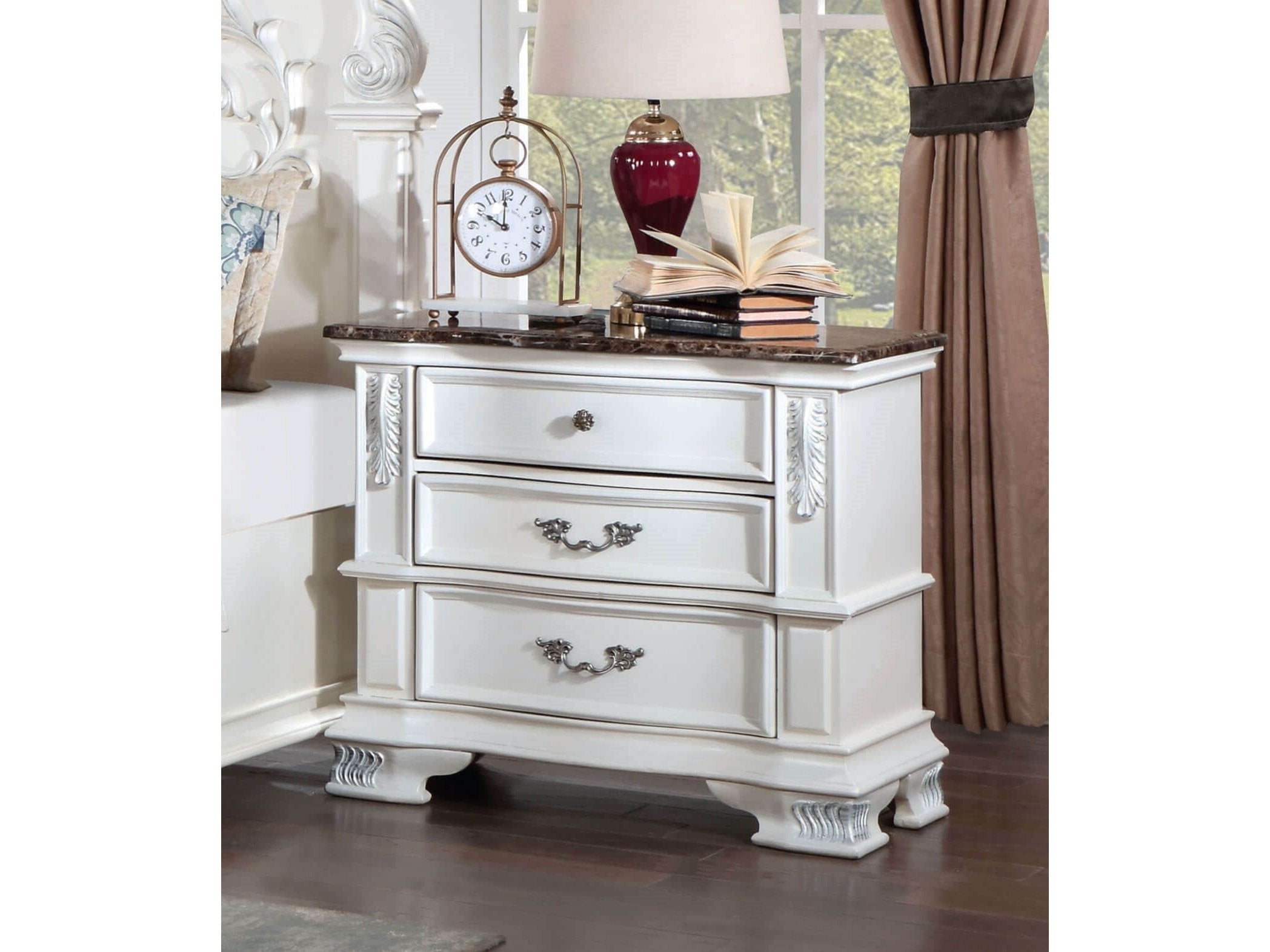 Esparanza Pearl White Nightstand