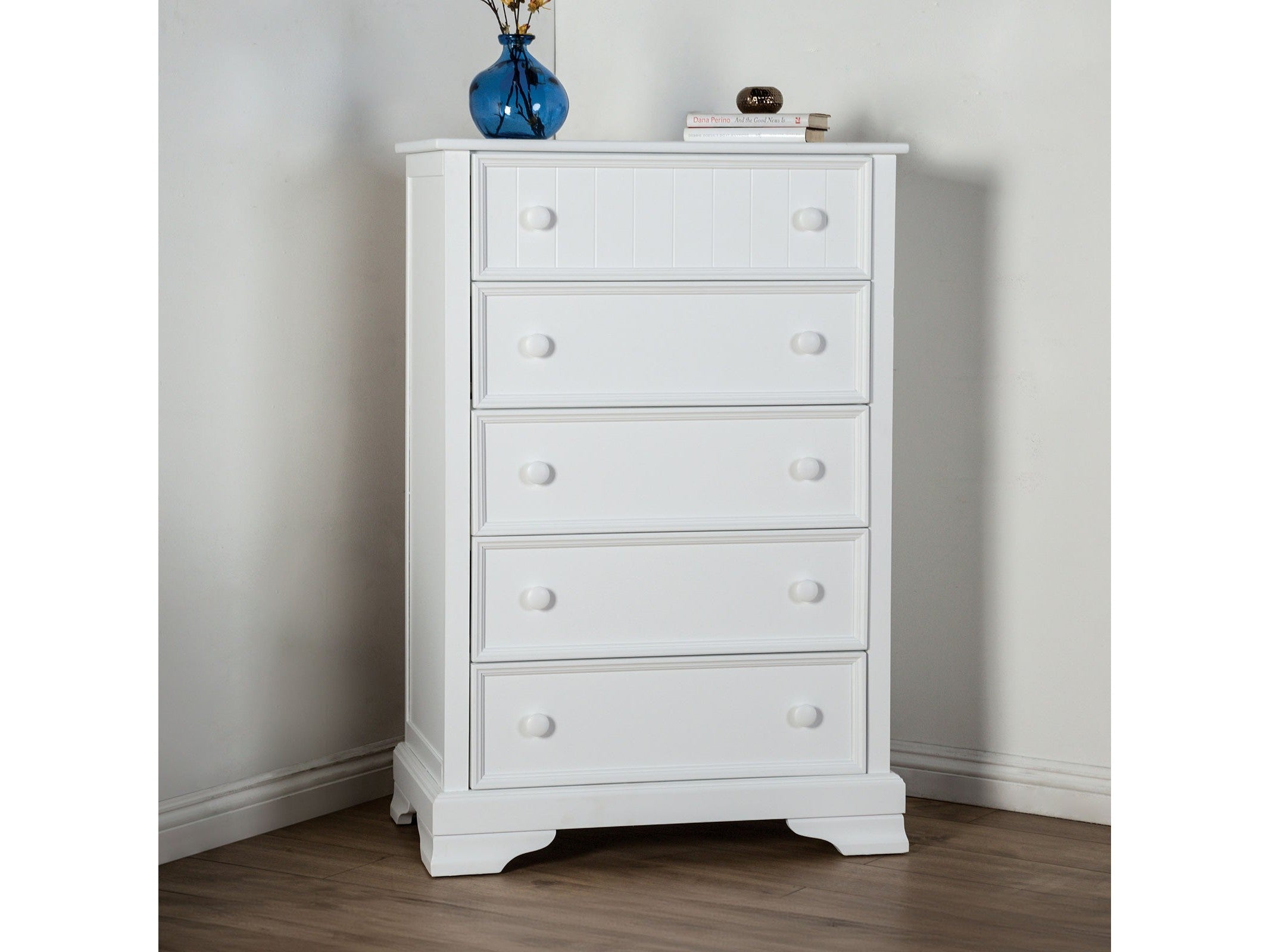 Fanton White Chest