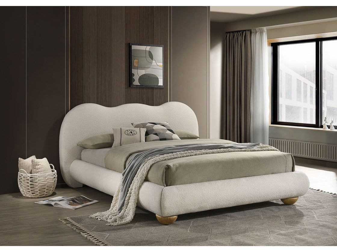 Finamore White/Natural Oak Queen Bed