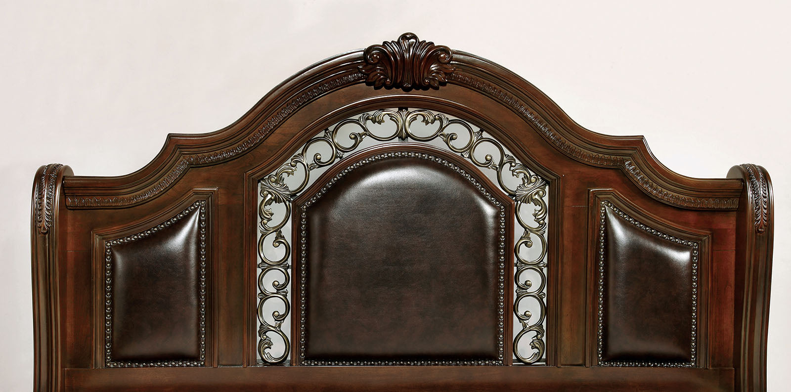 Flandreau Brown Cherry/Espresso 4 Pc. Queen Bedroom Set