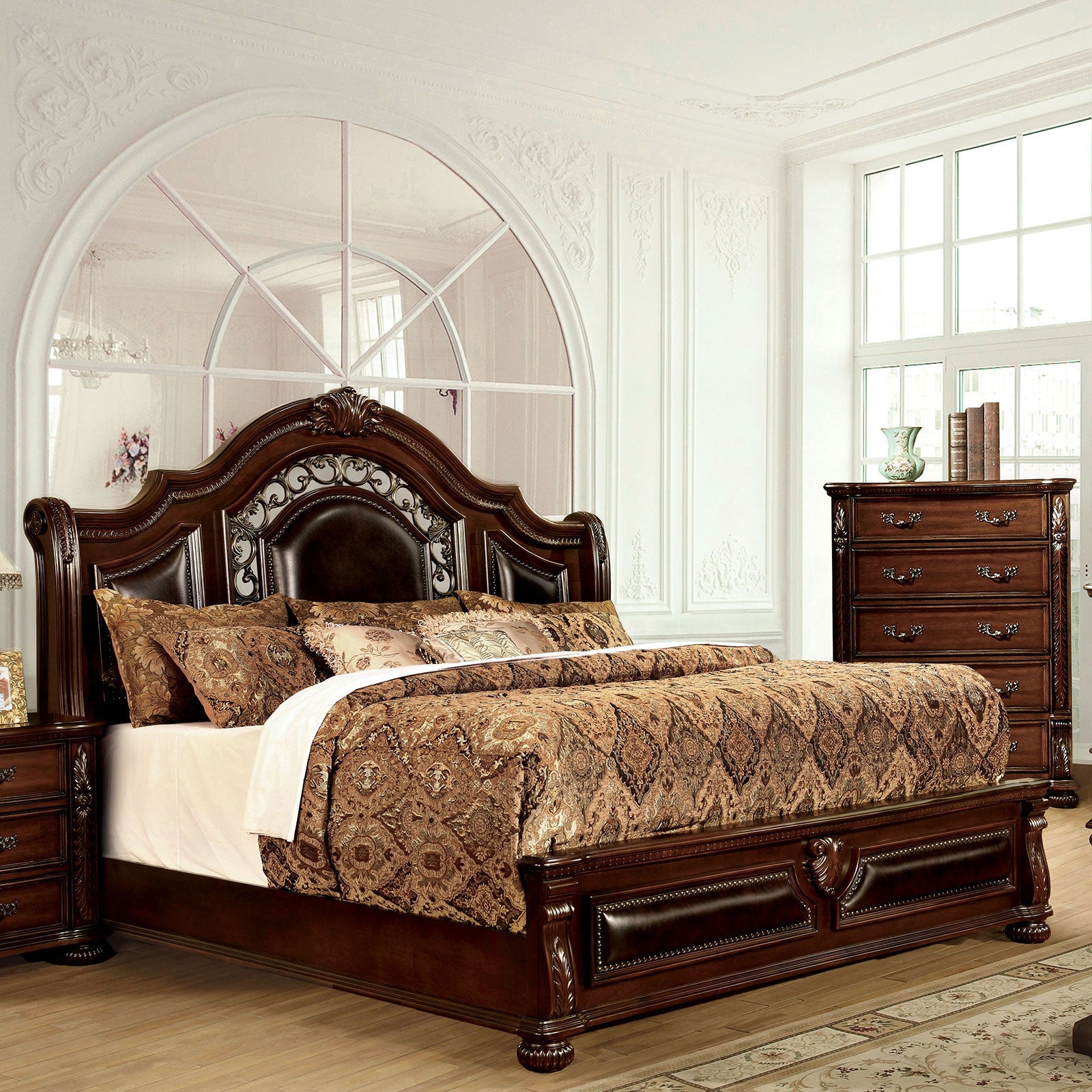 Flandreau Brown Cherry/Espresso 5 Pc. Queen Bedroom Set w/ Chest