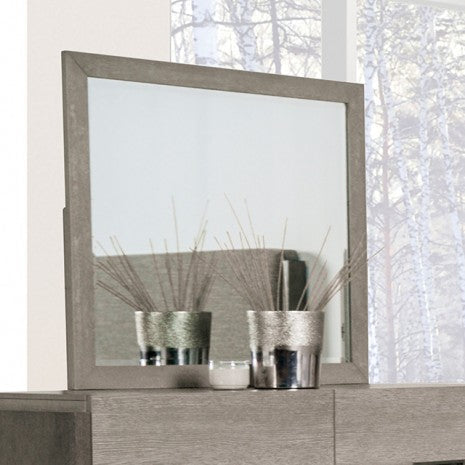 Grimsby Stone Gray Queen 5 Piece Bedroom Set w/Chest