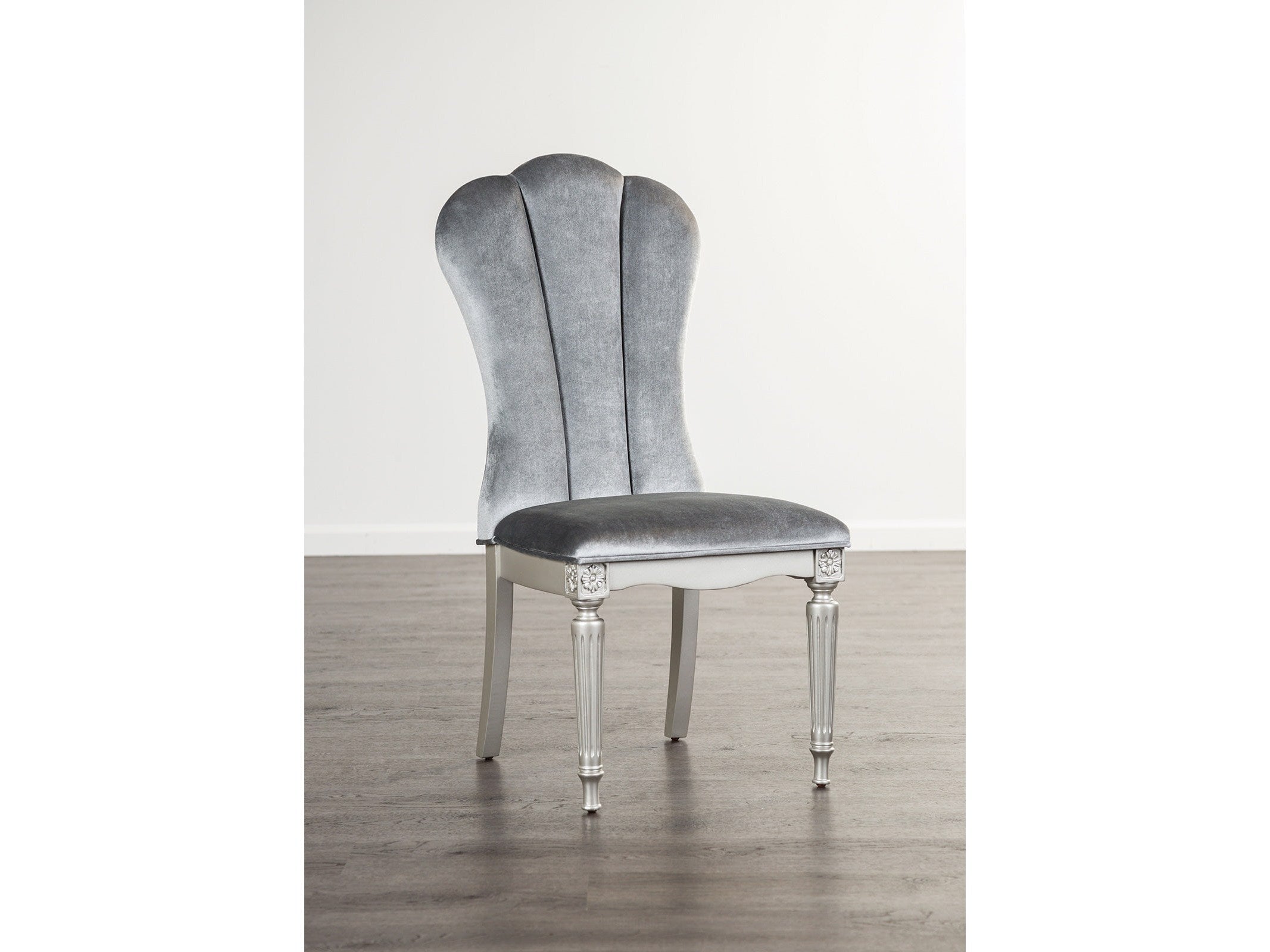 Hannoria Silver Side Chair (Set of 2)