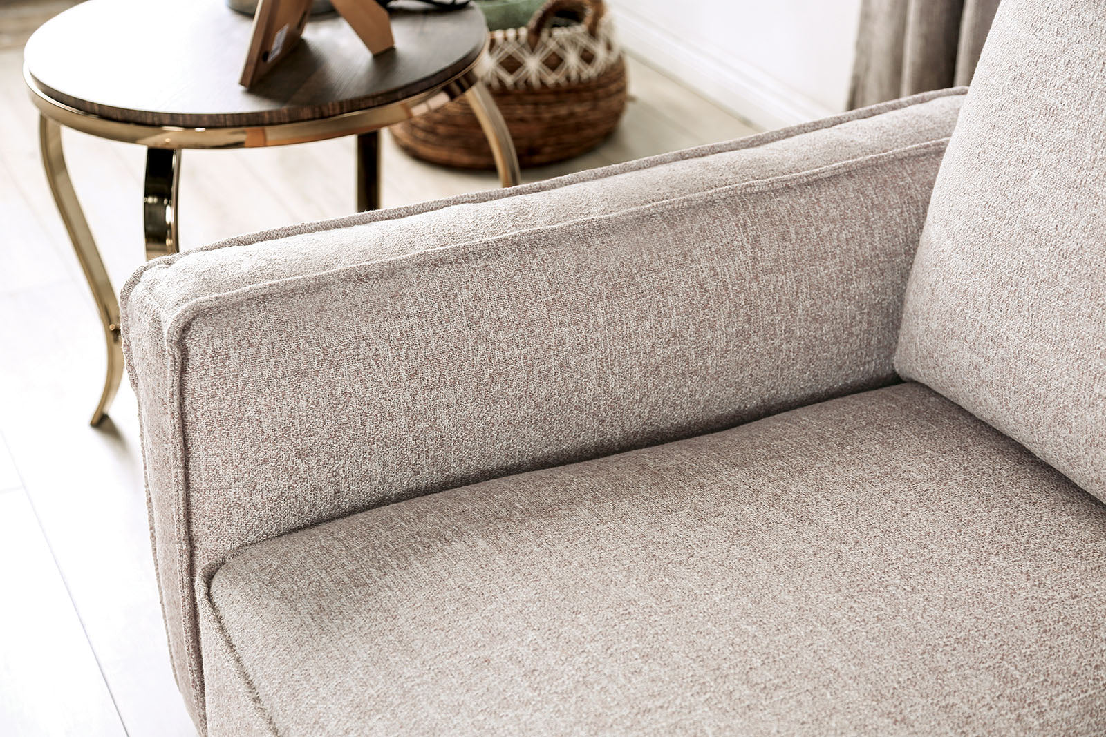 Harstad Light Brown/Natural Sofa & Loveseat