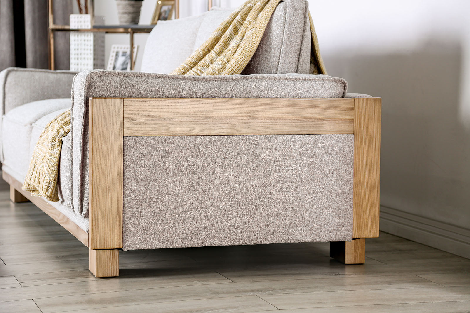 Harstad Light Brown/Natural Sofa & Loveseat