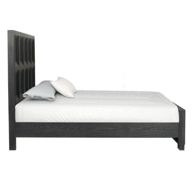 Hatton Cross Weathered Black Queen 4 Piece Bedroom Set