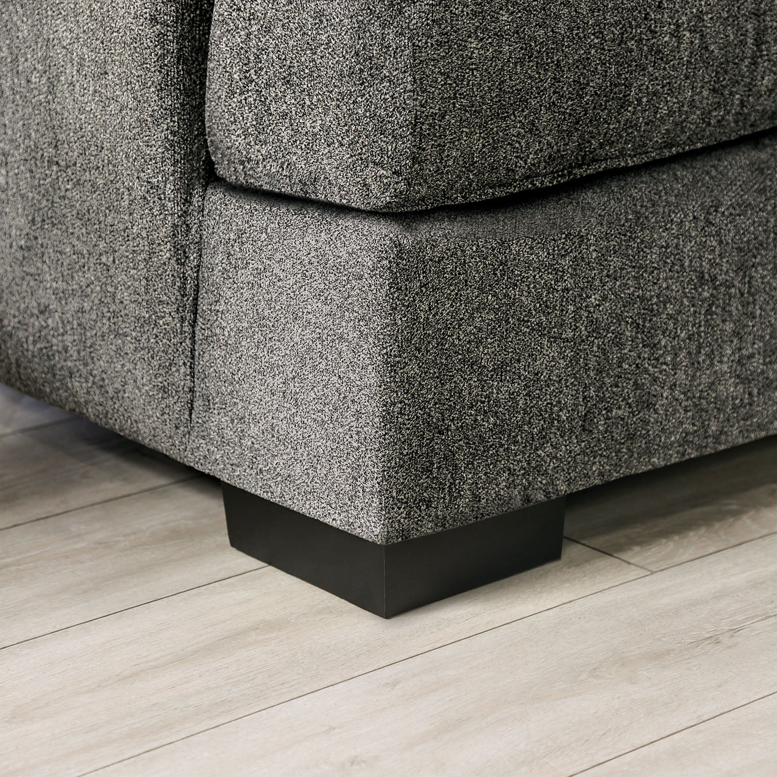 Holborn Gray Loveseat