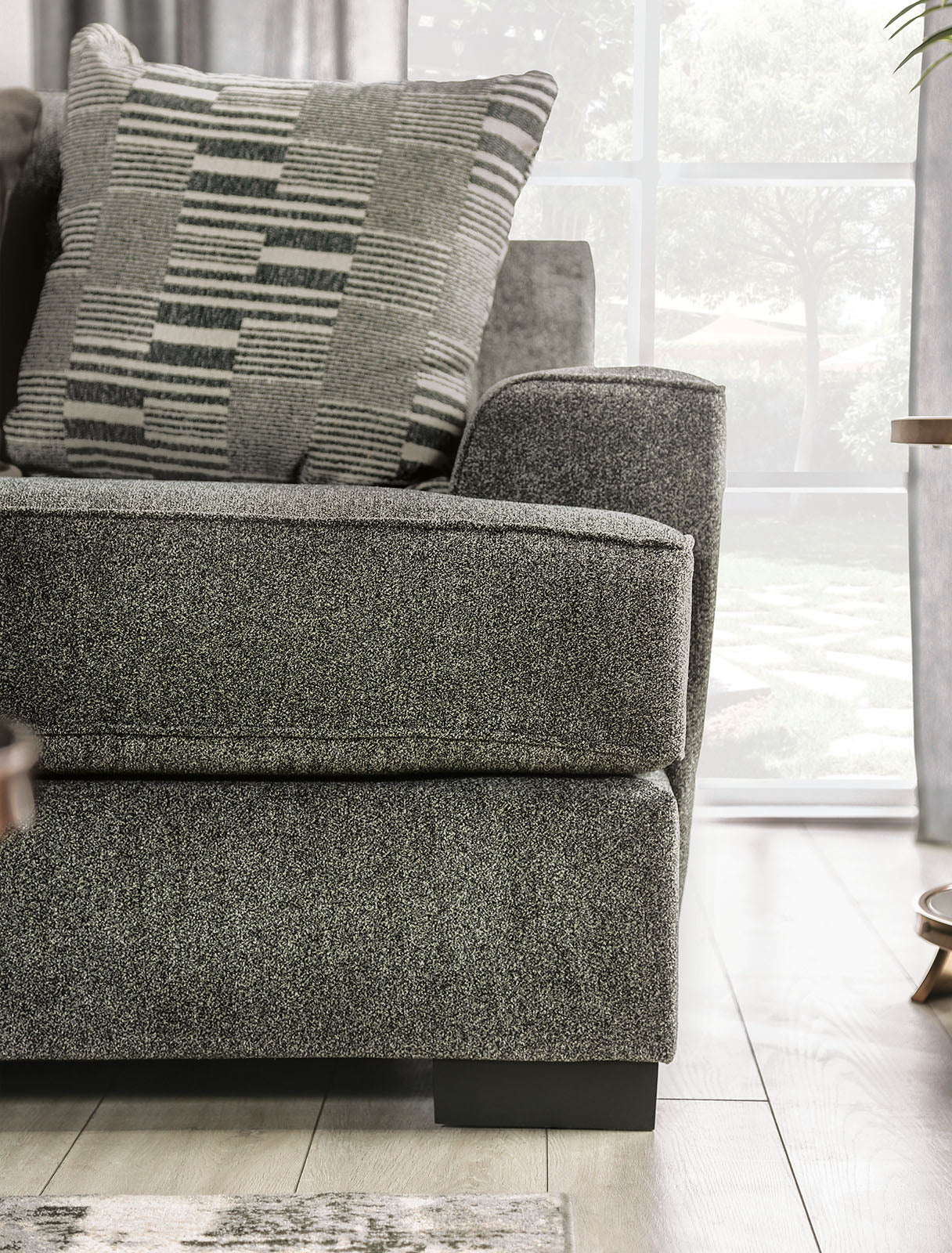 Holborn Gray Loveseat