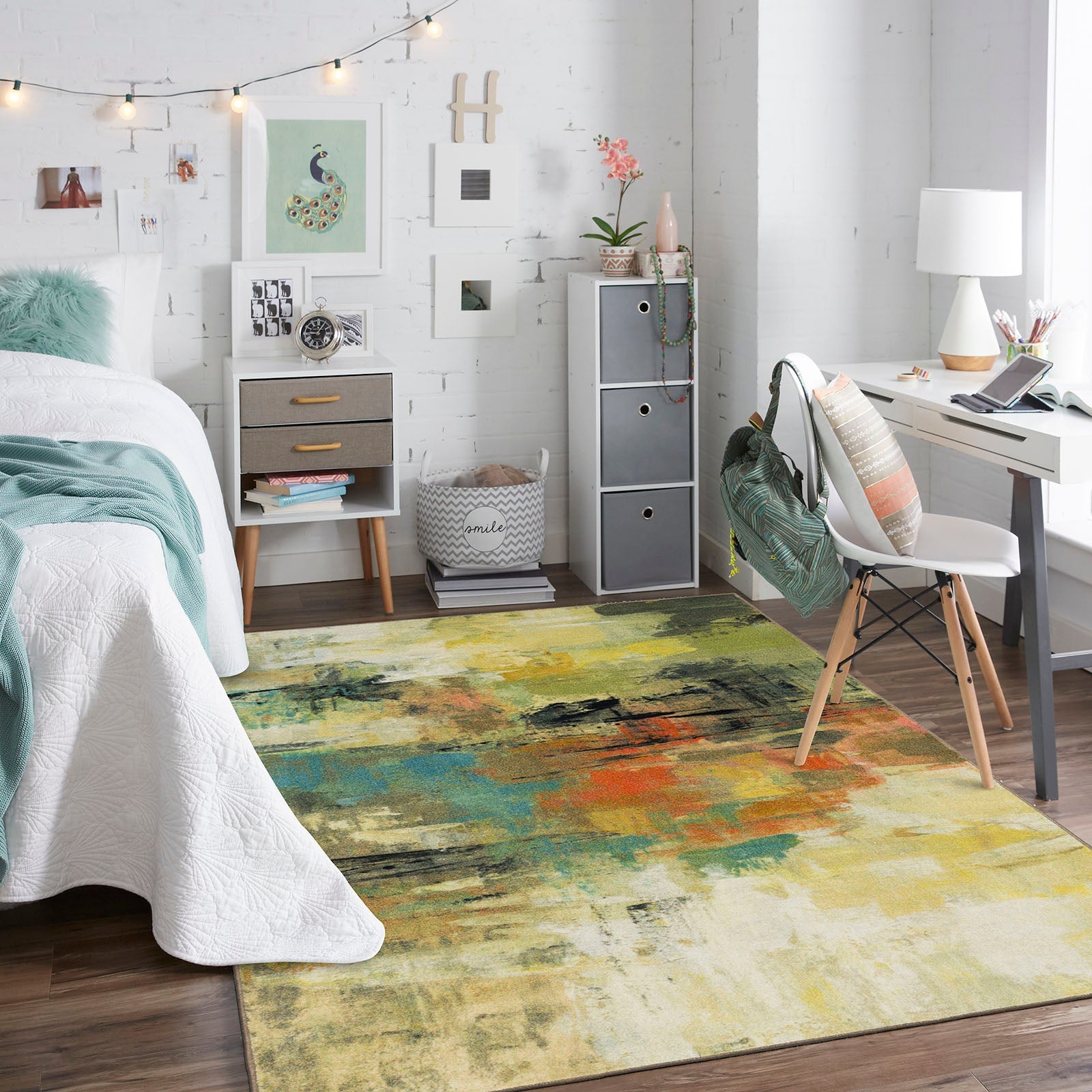 Hollie Multi 5' X 8' Area Rug