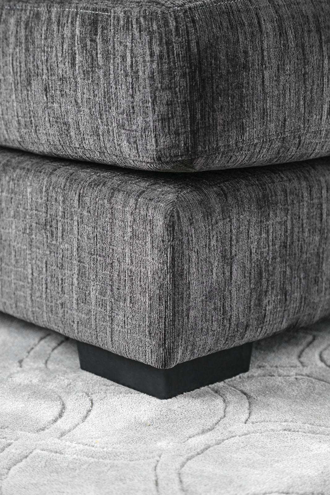 Kaylee Gray 3pc LAF Sectional Sofa