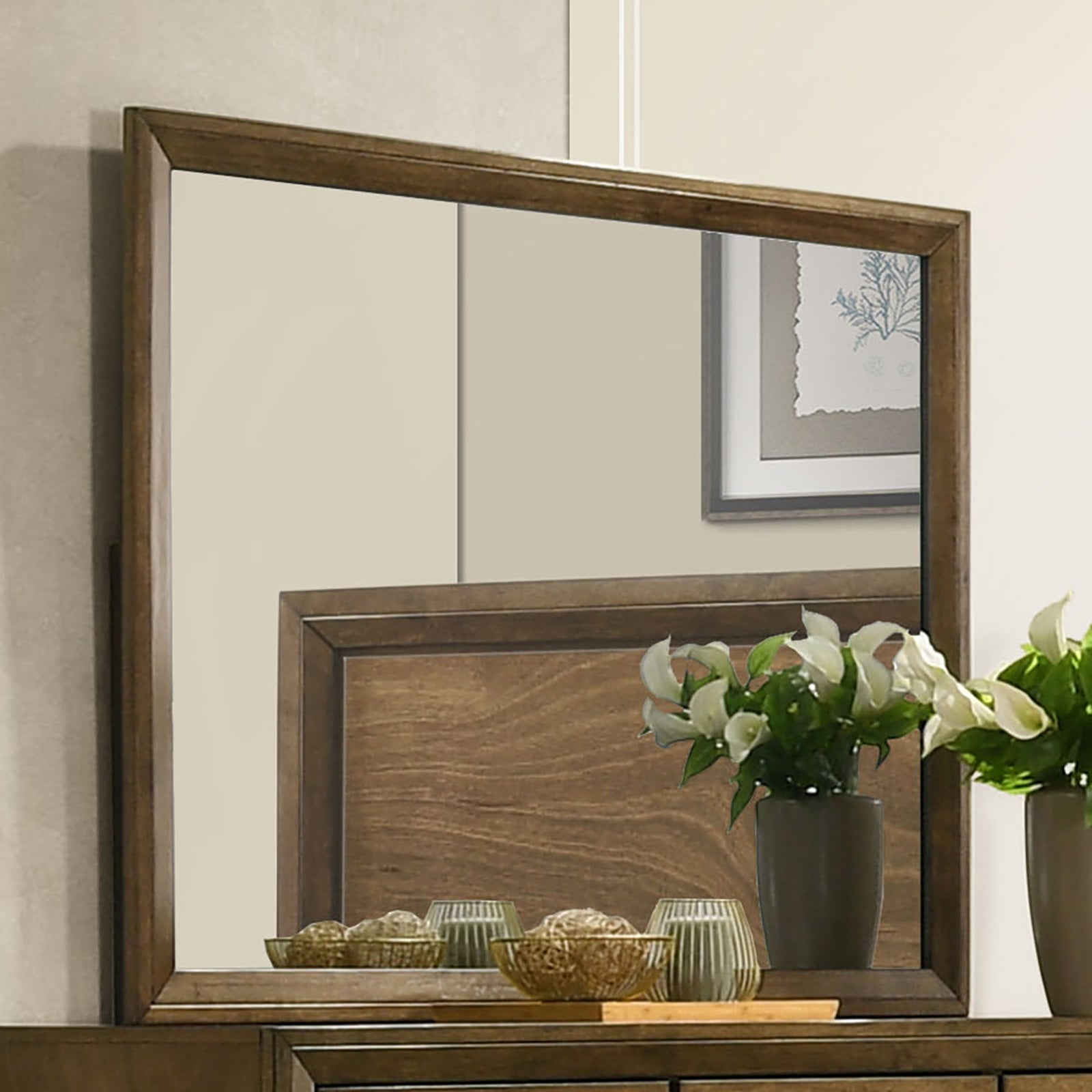 Kirkham Walnut Queen 5 Piece Bedroom Set w/Chest