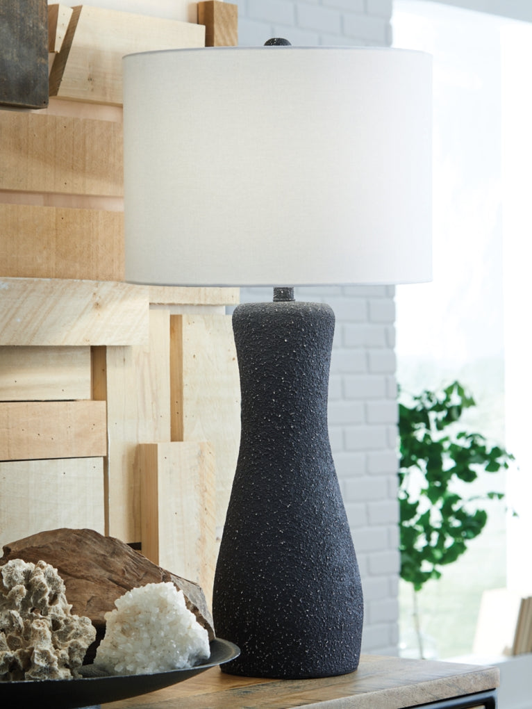 Maykins Metal Table Lamp