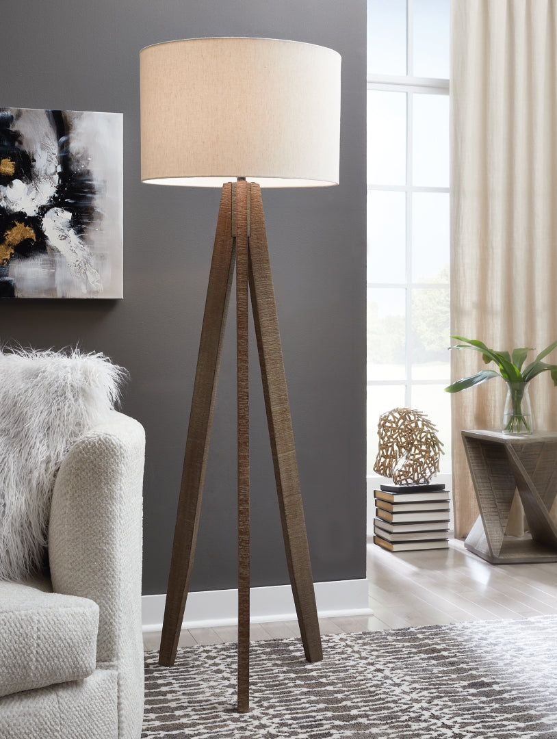 Dallson Wood Floor Lamp (1/CN)