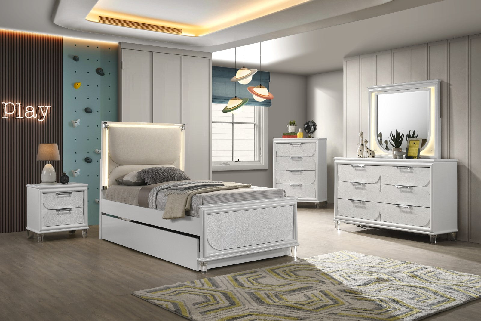 Lareina Pearl White Bed
