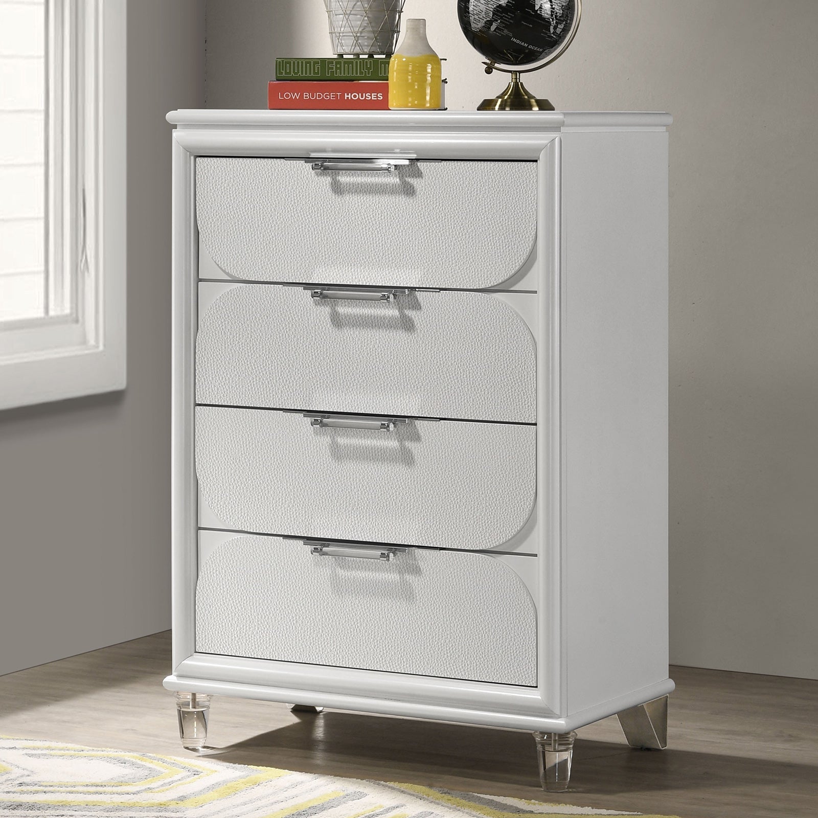 Lareina Pearl White Twin 5 Piece Bedroom Set w/Chest