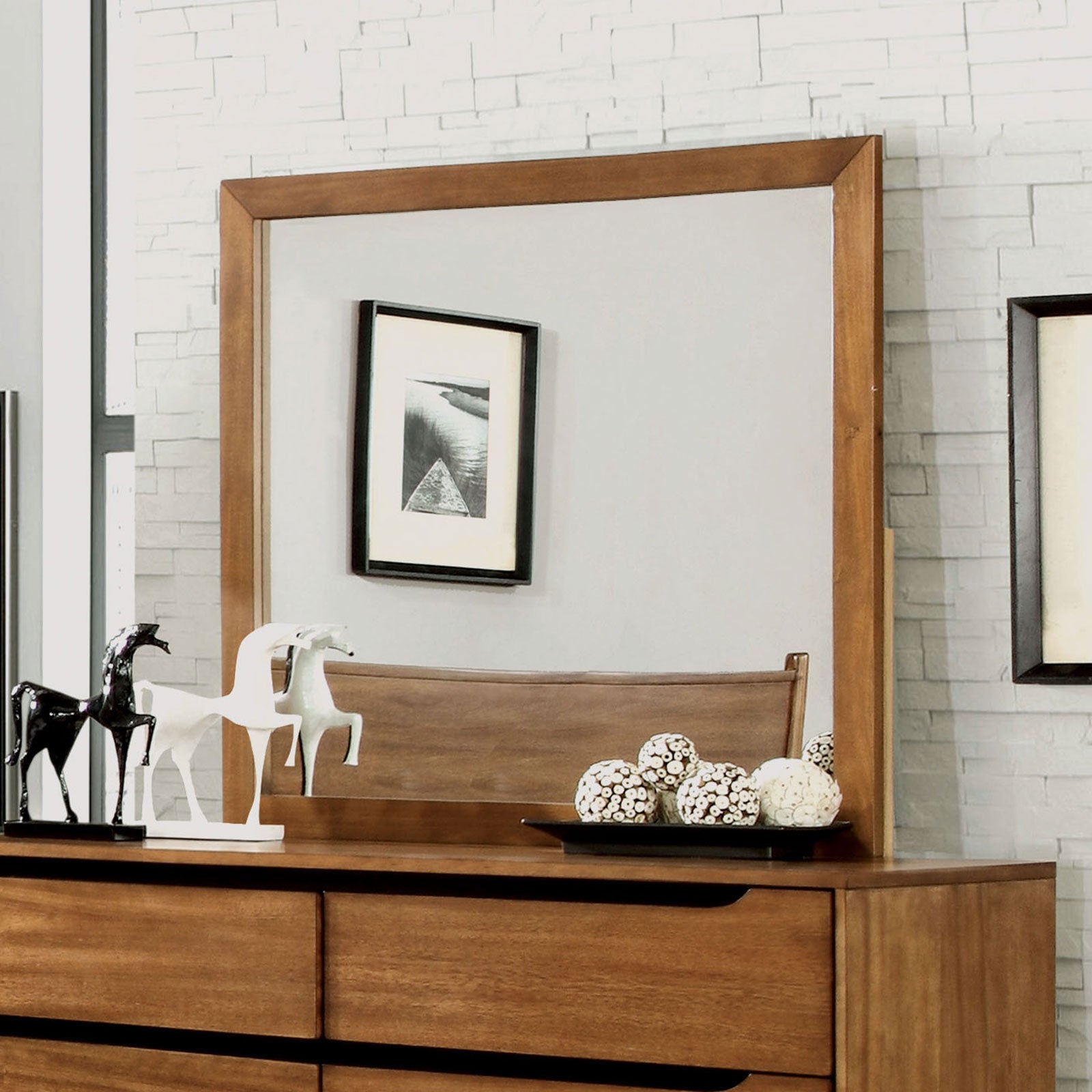 Lennart Oak 4 Pc. Twin Bedroom Set