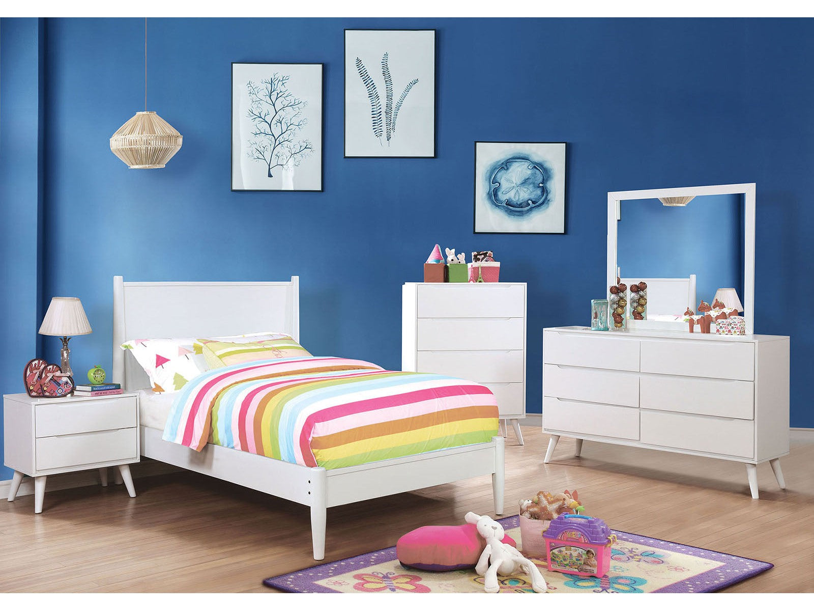 Lennart White 4 Pc. Full Bedroom Set