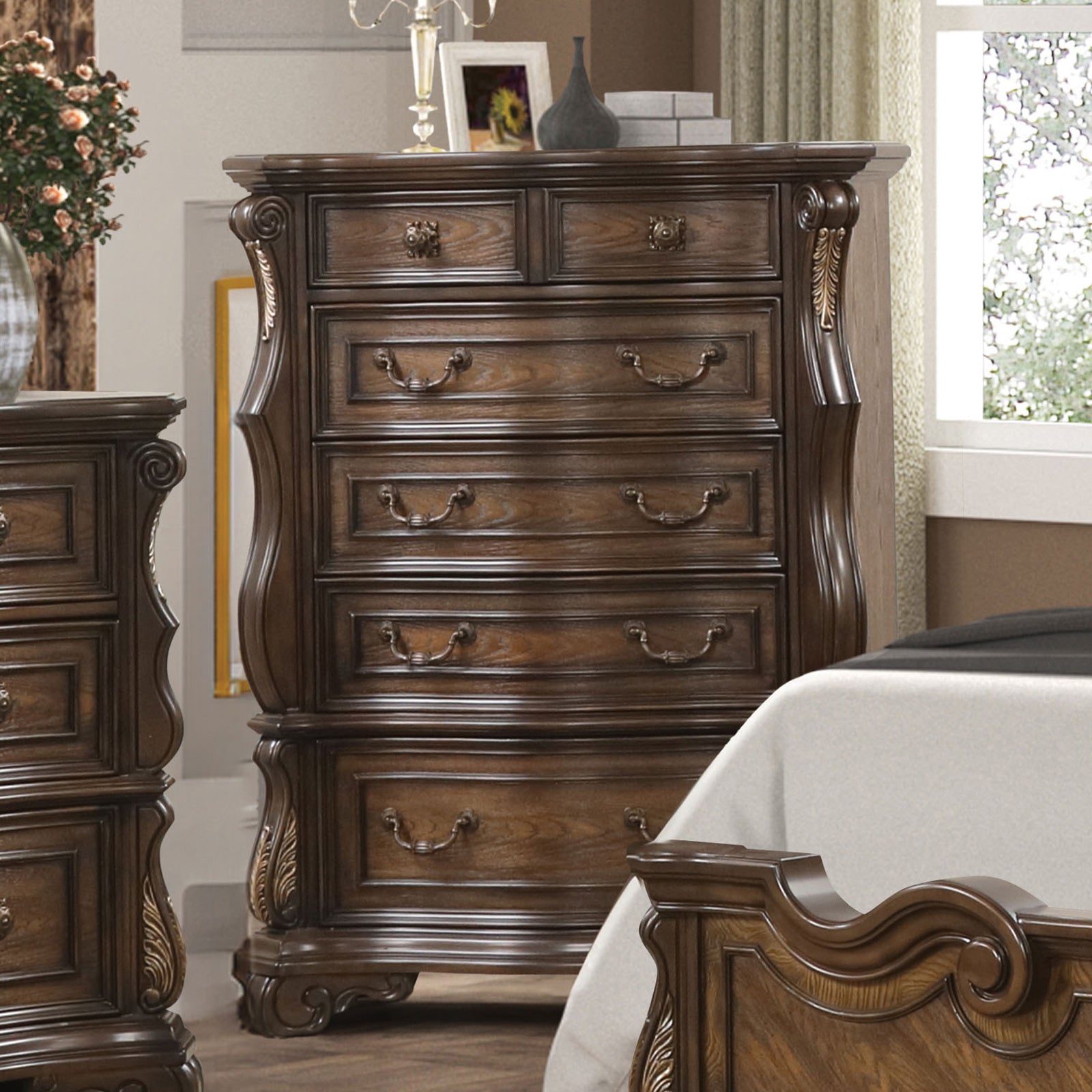 Leovanni Dark Brown Queen Full 5 Piece Bedroom Set w/Chest