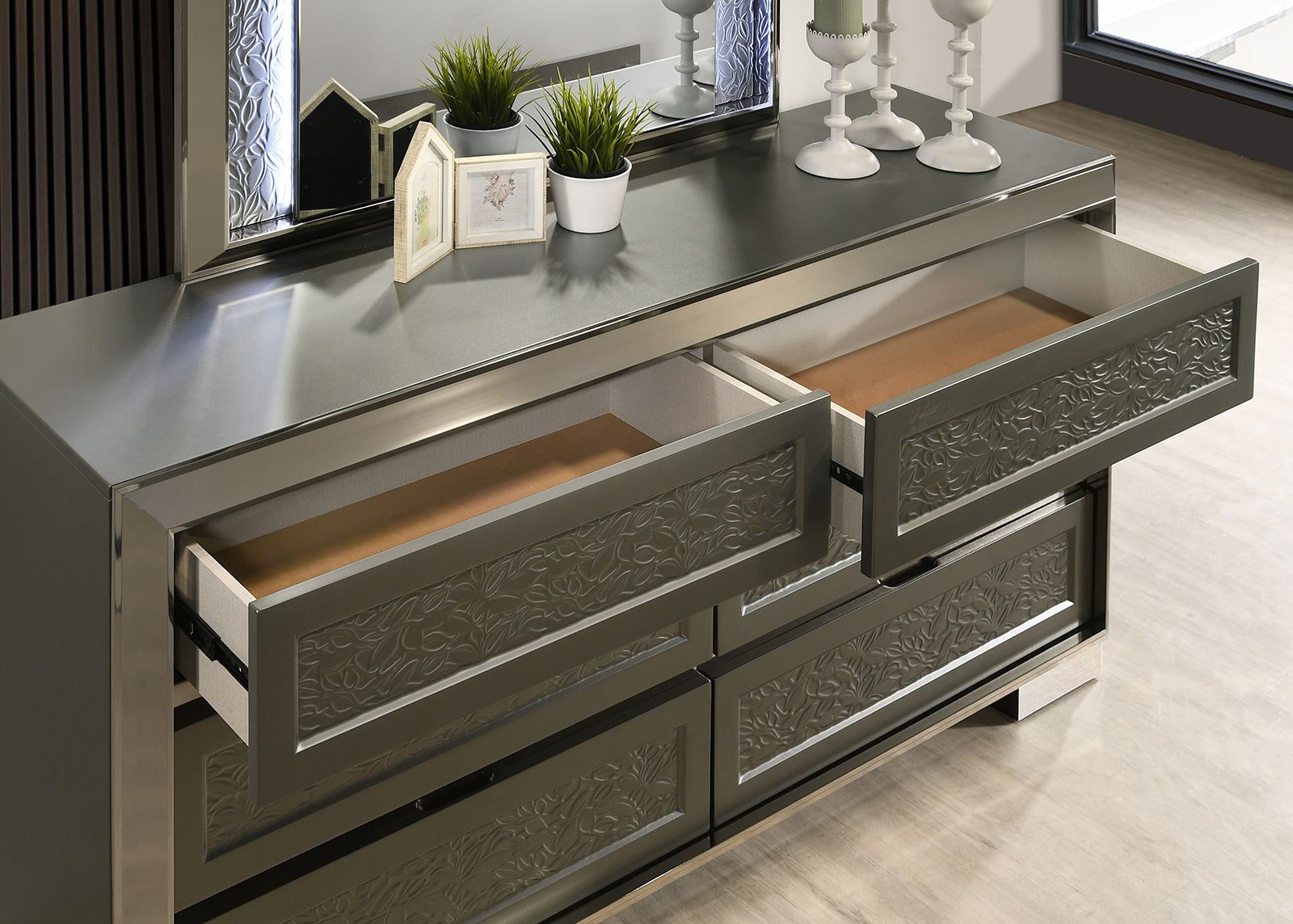 Leyland Dark Gray Queen 5 Piece Bedroom Set w/Chest