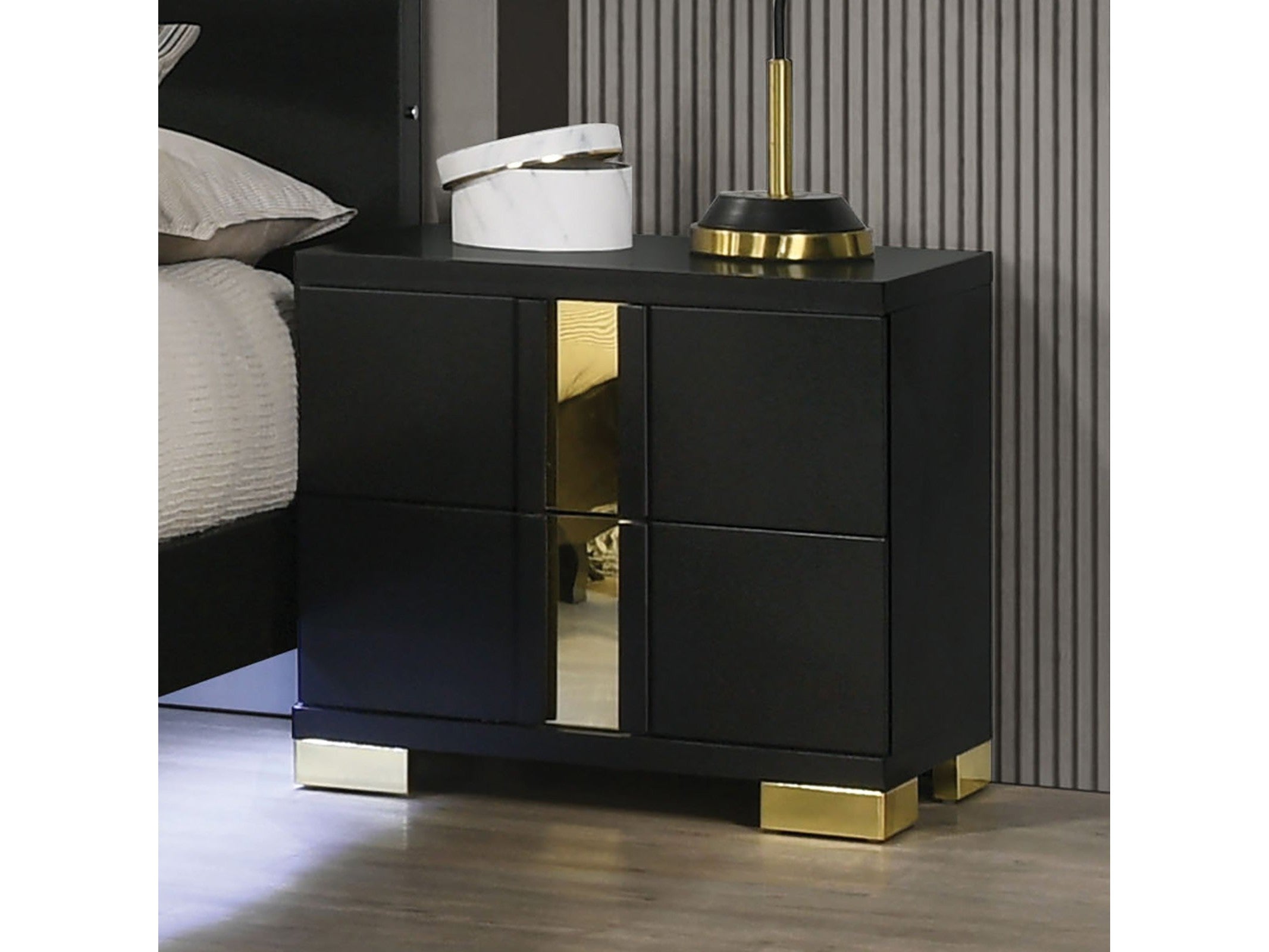 Lillestrom Black/Gold Nightstand