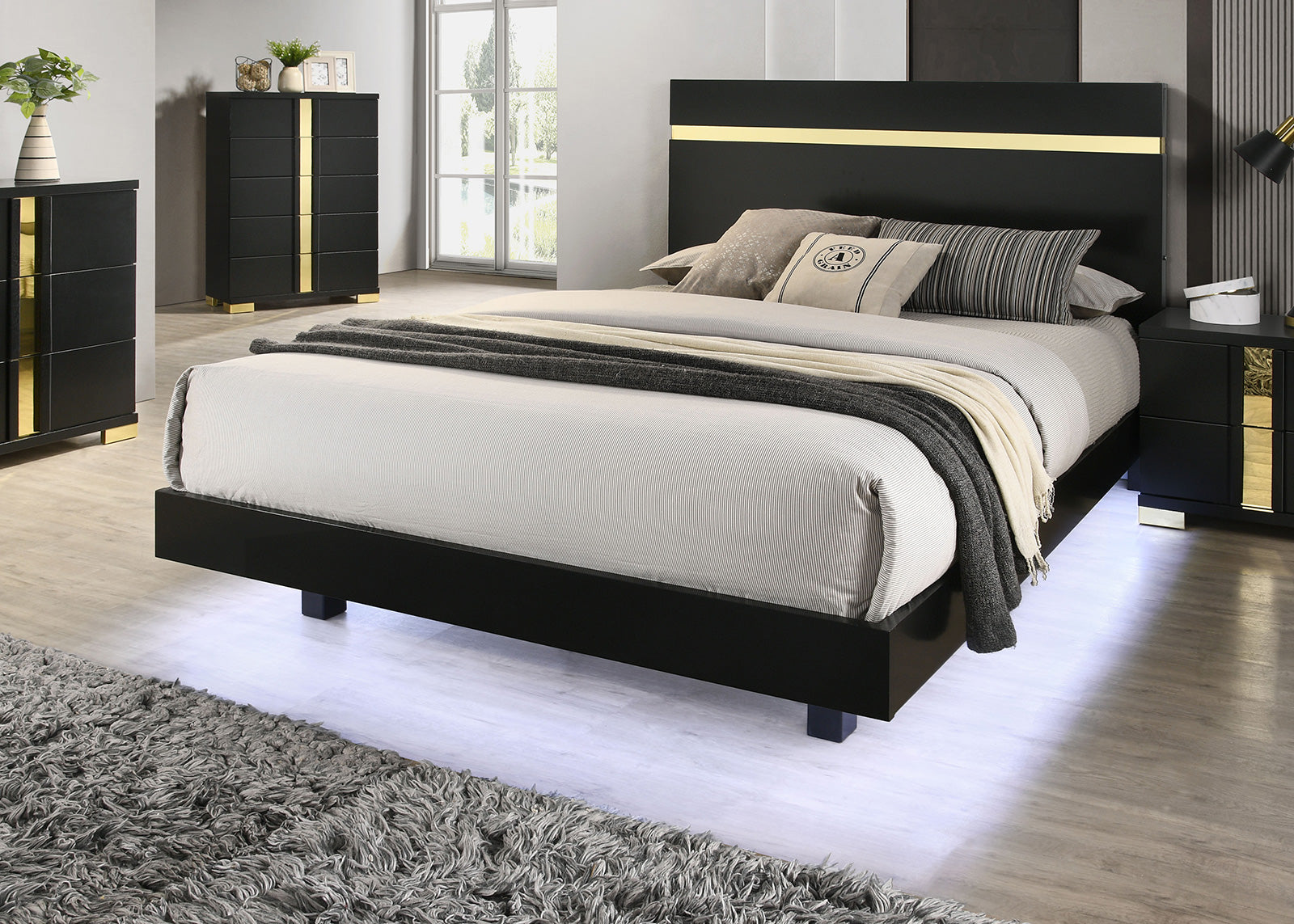 Lillestrom Black/Gold Twin Bed
