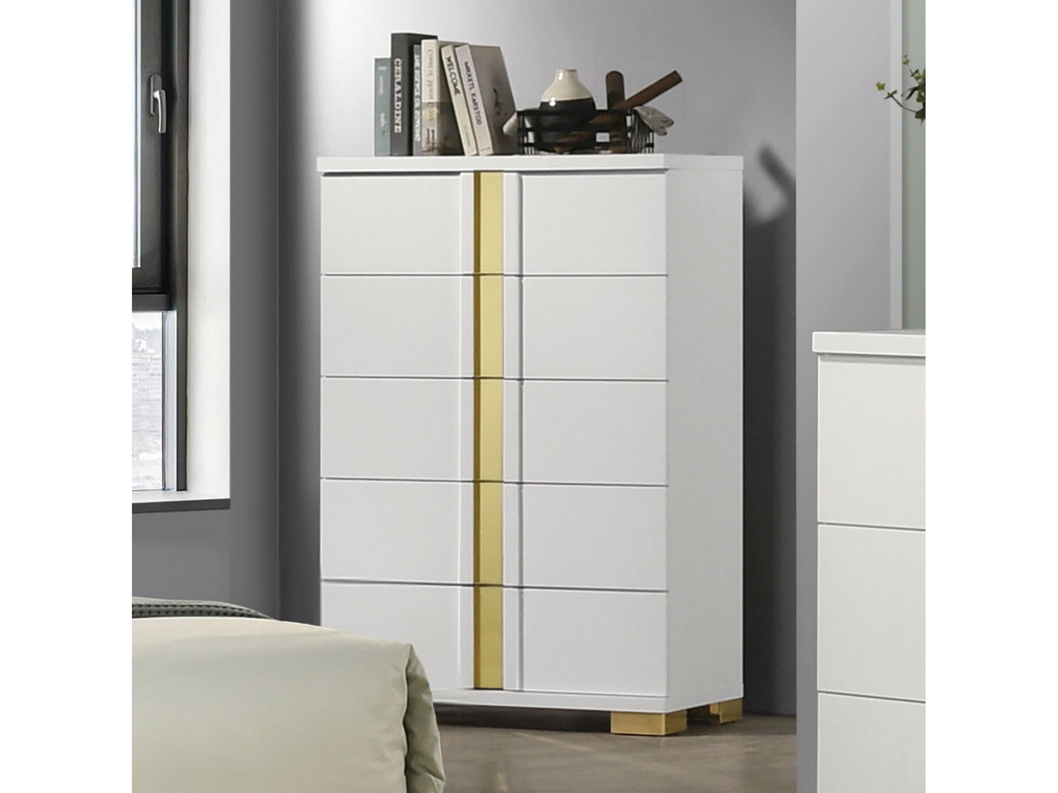 Lillestrom White Chest