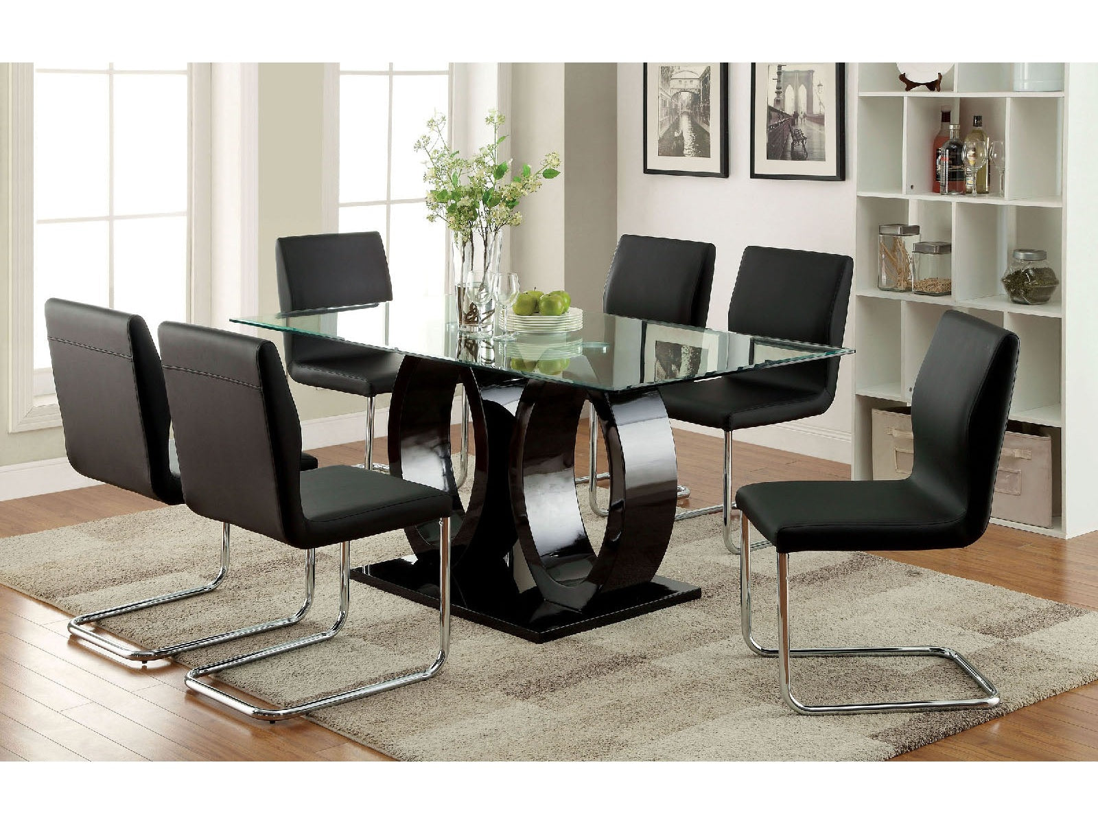 Lodia Black 7 Pc. Dining Room Set