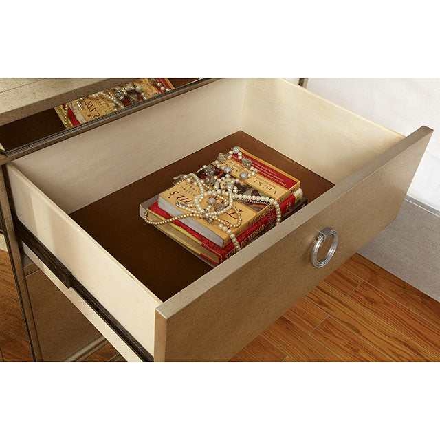 Loraine Champagne Media Chest