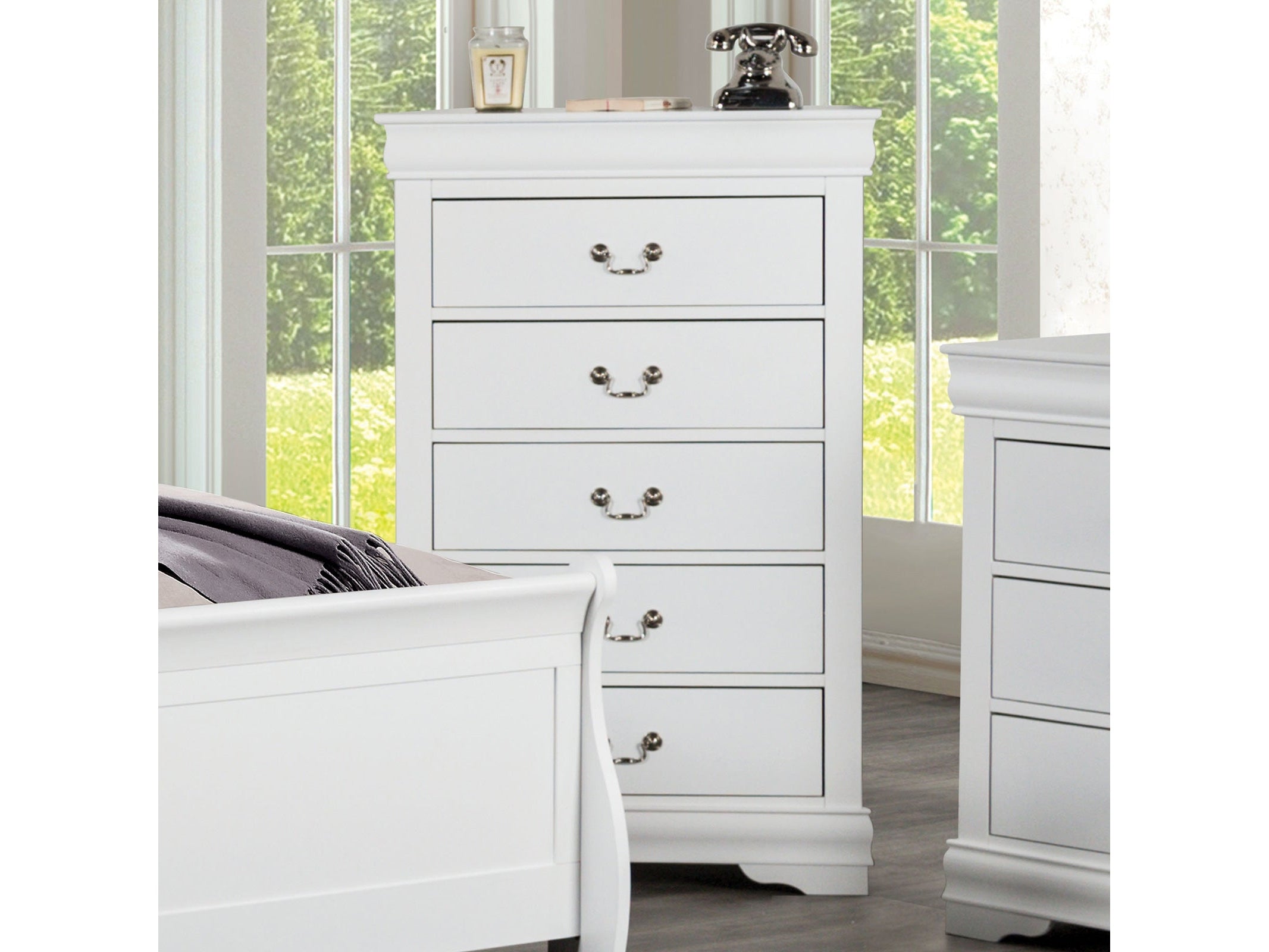 Louis Philippe White Chest