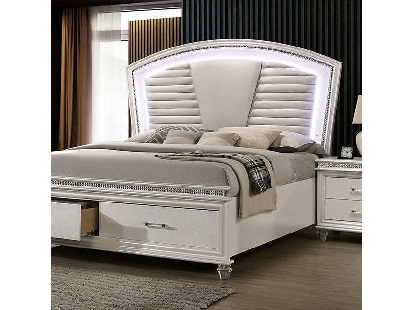 Maddie Pearl White/White Queen Bed