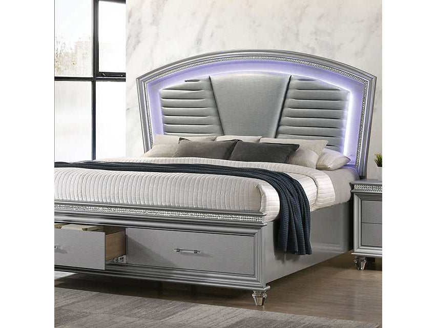 Maddie Silver Queen Bed