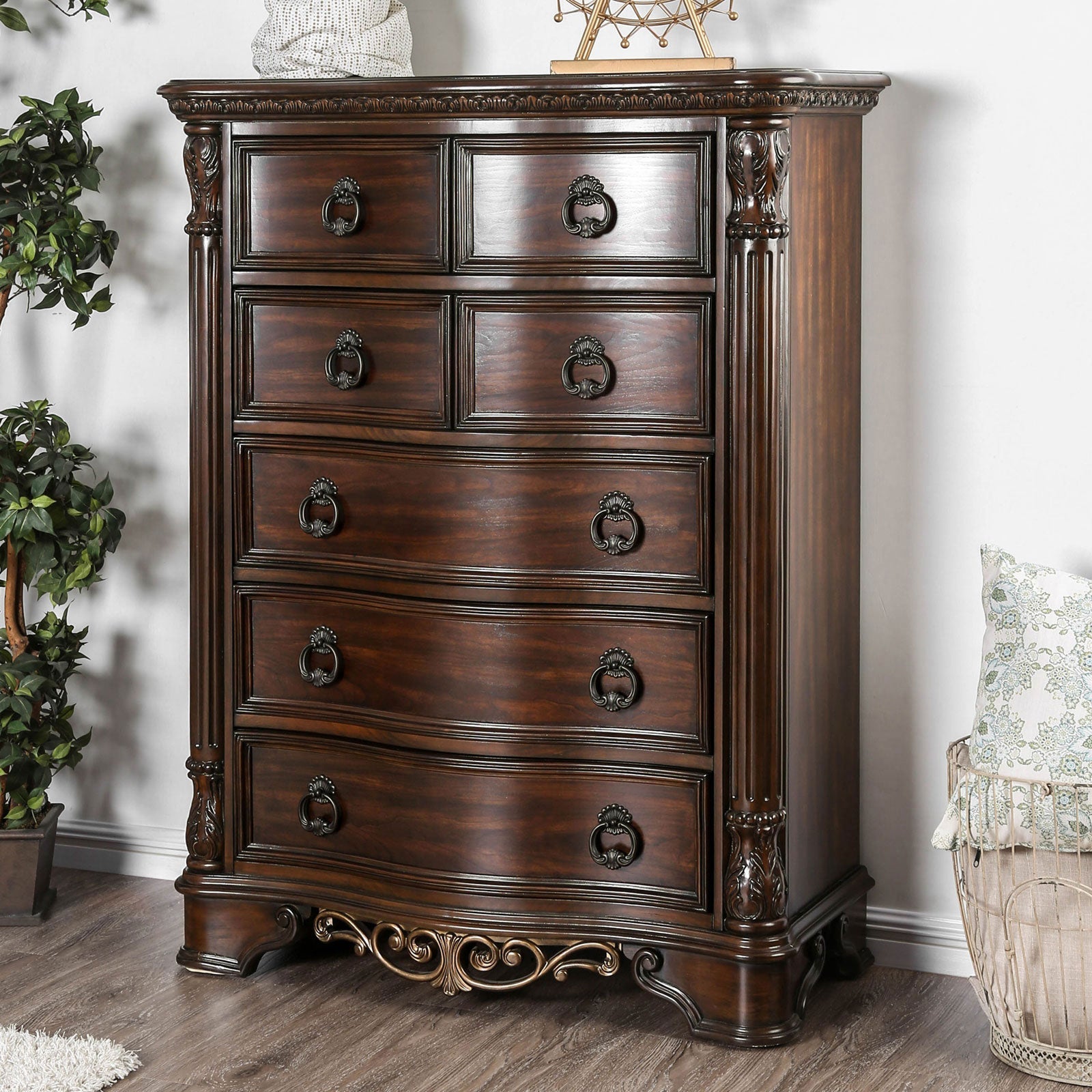 Menodora Brown Cherry 5 Pc. Queen Bedroom Set w/ Chest