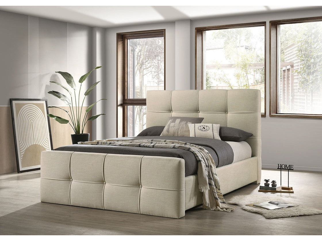 Merced Ivory E.King Bed