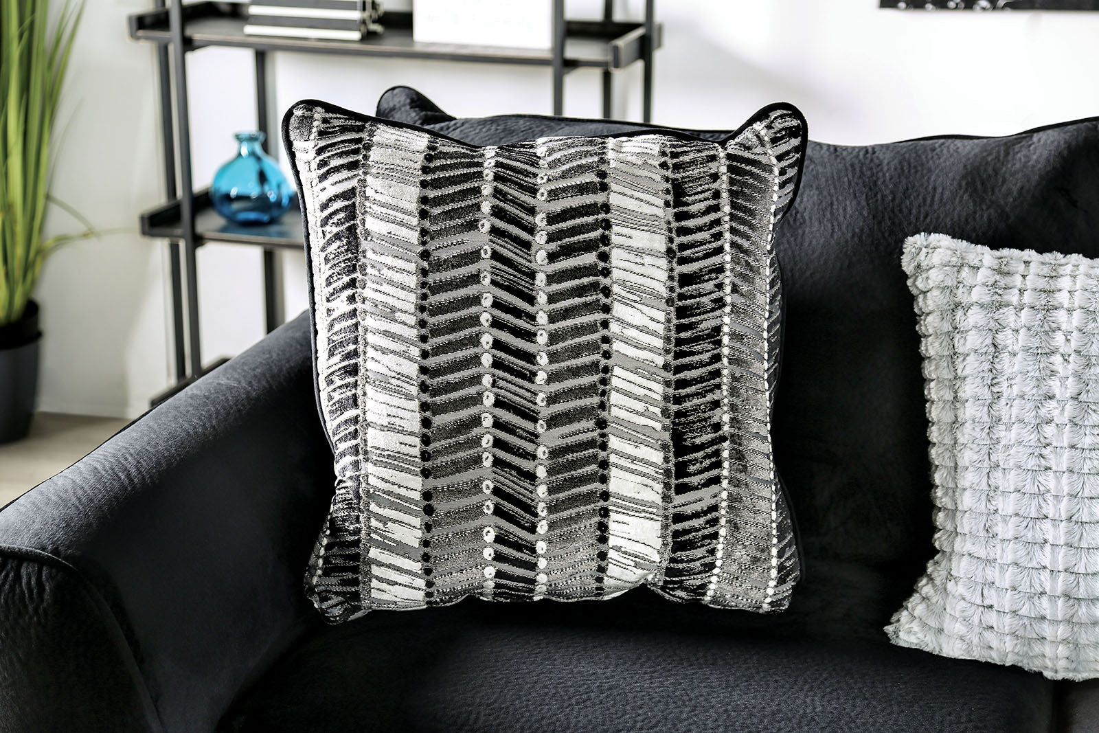Modbury Black Sectional