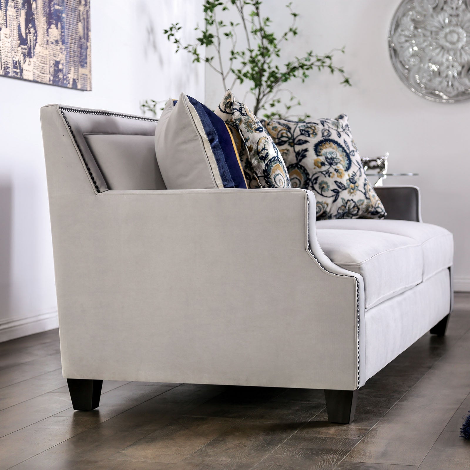 Montecelio Light Gray/Navy Loveseat