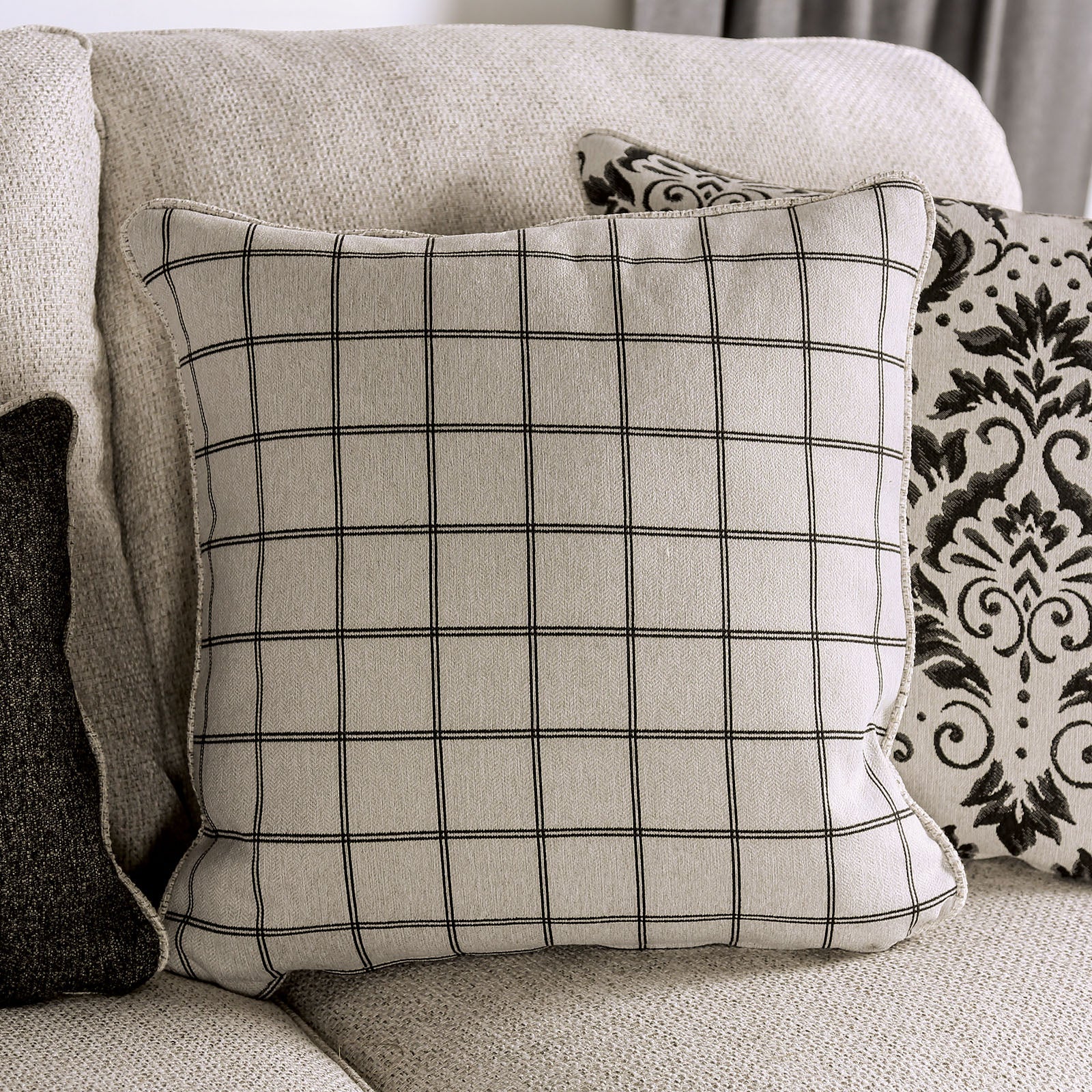 Mossley Ivory Loveseat